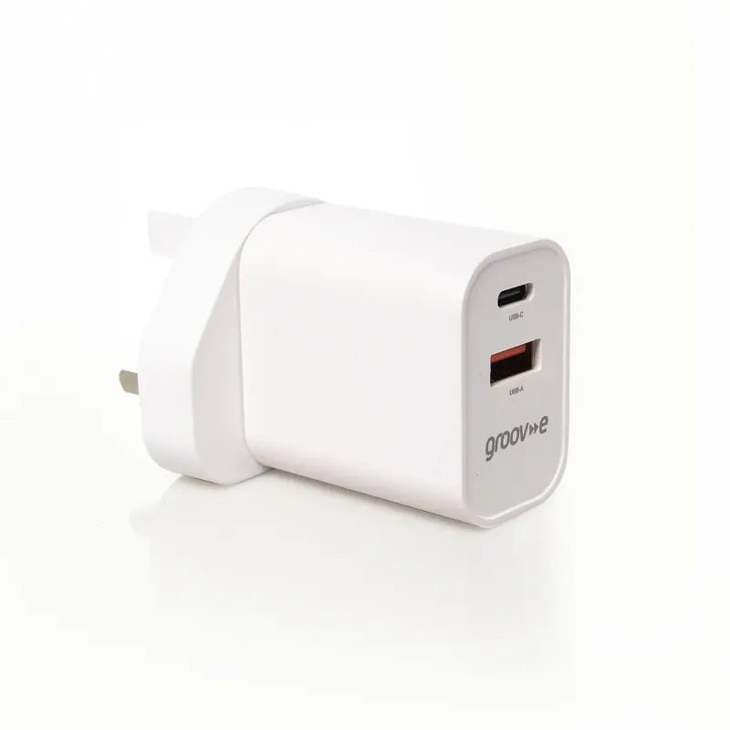 Groove Dual USB-C & USB-A Charger 20W with Travel Adaptor Plugs | GVMA113WE