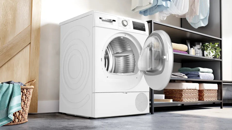 Bosch Serie 4 8kg Heat Pump Tumble Dryer White | WTH85224GB